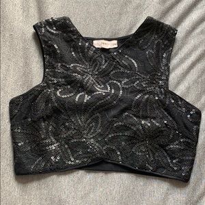 Embroidered black crop top